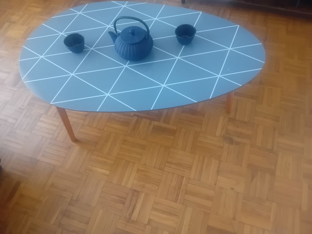 table pour salon bon etat Meubles