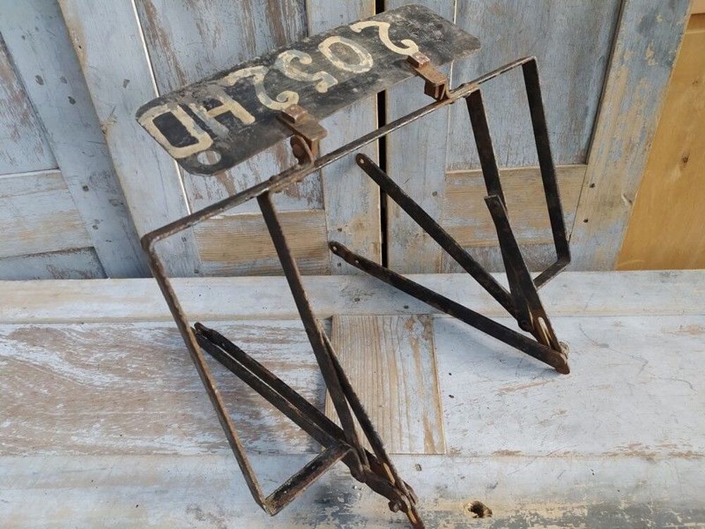 Ancien Porte-Bagages Plaque Moto Civile ou Militaire 