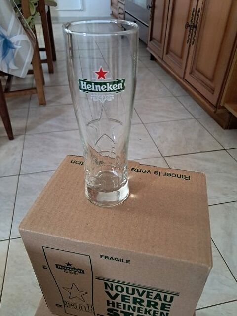 Verre biere Heineken apero marque publicitaire vin Fèves (57)