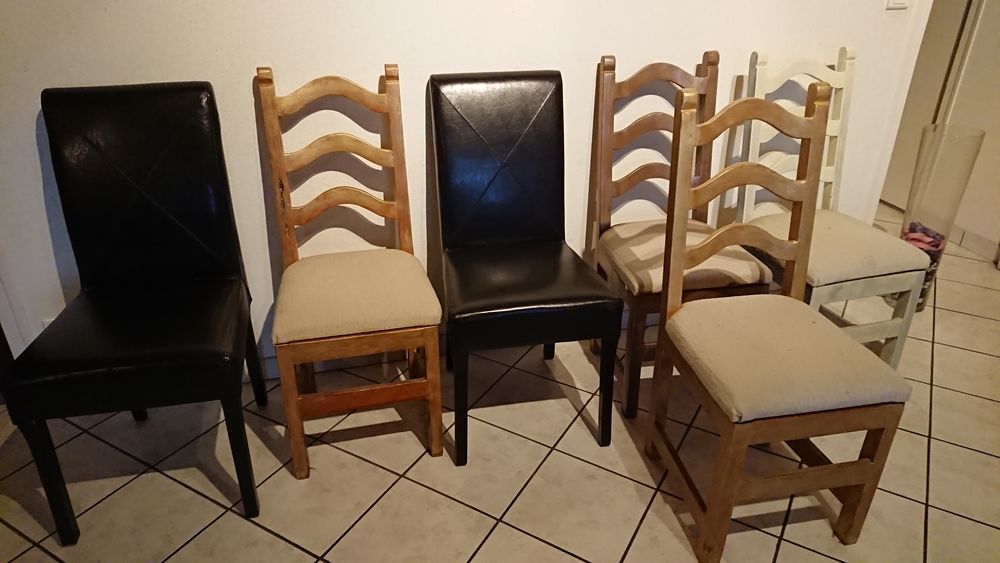 LOT DE 6 CHAISES Meubles