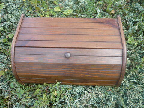 coffre  pain vintage 30 Orlans (45)