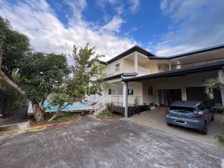  Villa à vendre 10 pièces 200 m²