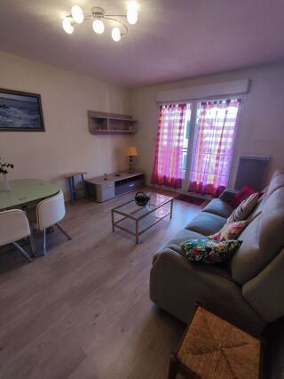  Appartement à louer 2 pièces 48 m²