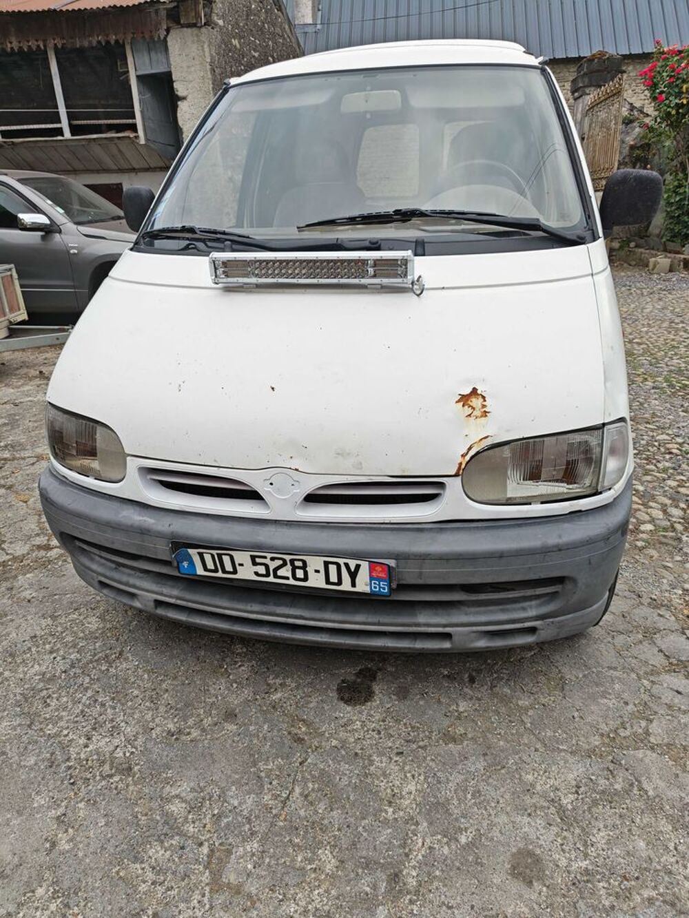 Vanette 1.5 1997 occasion 65200 Bagn&egrave;res-de-Bigorre
