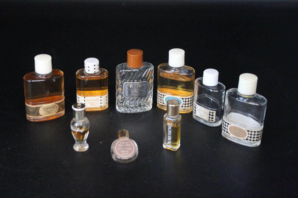Lot 9 miniatures parfum anciennes DIOR 