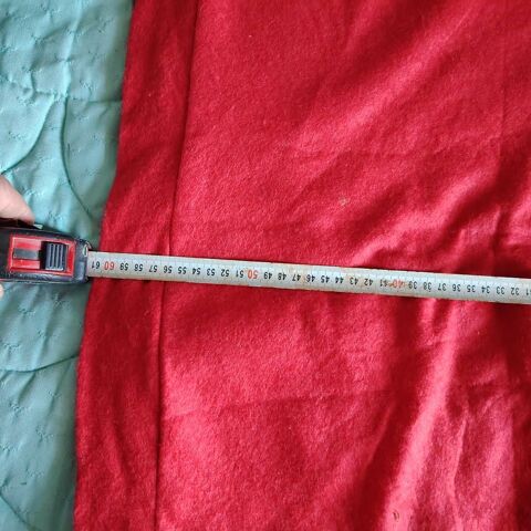 grand bonnet de No�l pour mettre bonbon ou petit cadeau 3 Revest-les-Roches (06)