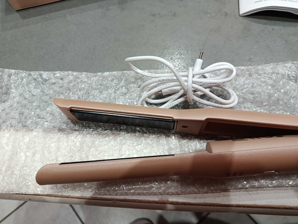 Lisseur USB Cosmopolitan neuf Electroménager