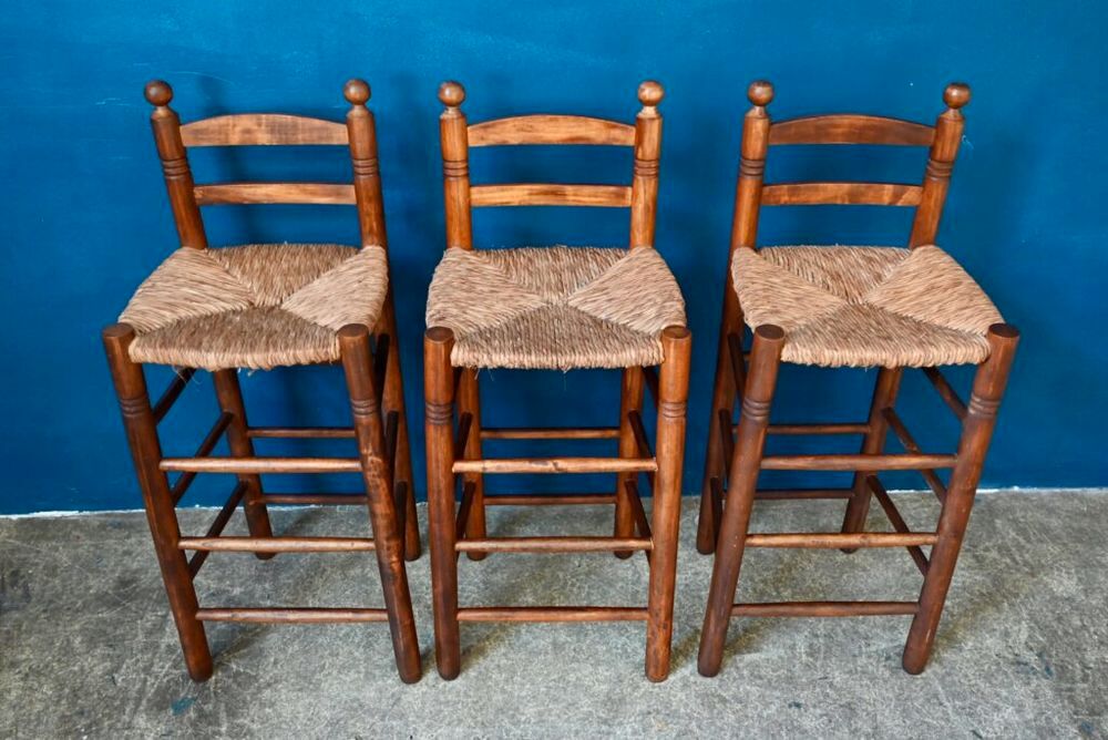Tabouret haut de bar ancien en bois et paille Meubles