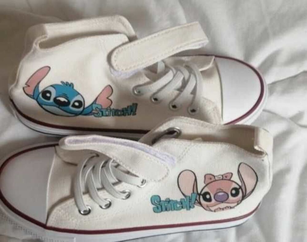 baskets stich neuf Chaussures enfants