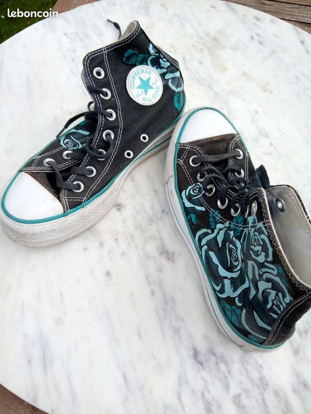baskettes converse motif fleurs - taille 36 Chaussures enfants