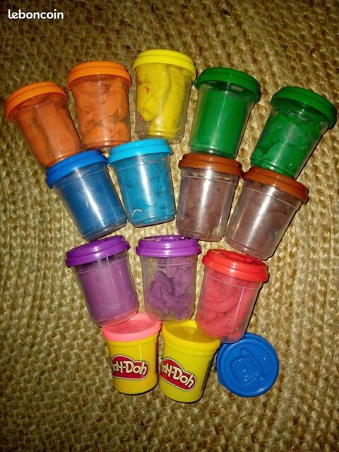 14 pots pâte à modeler 5 Beauchamp (95)