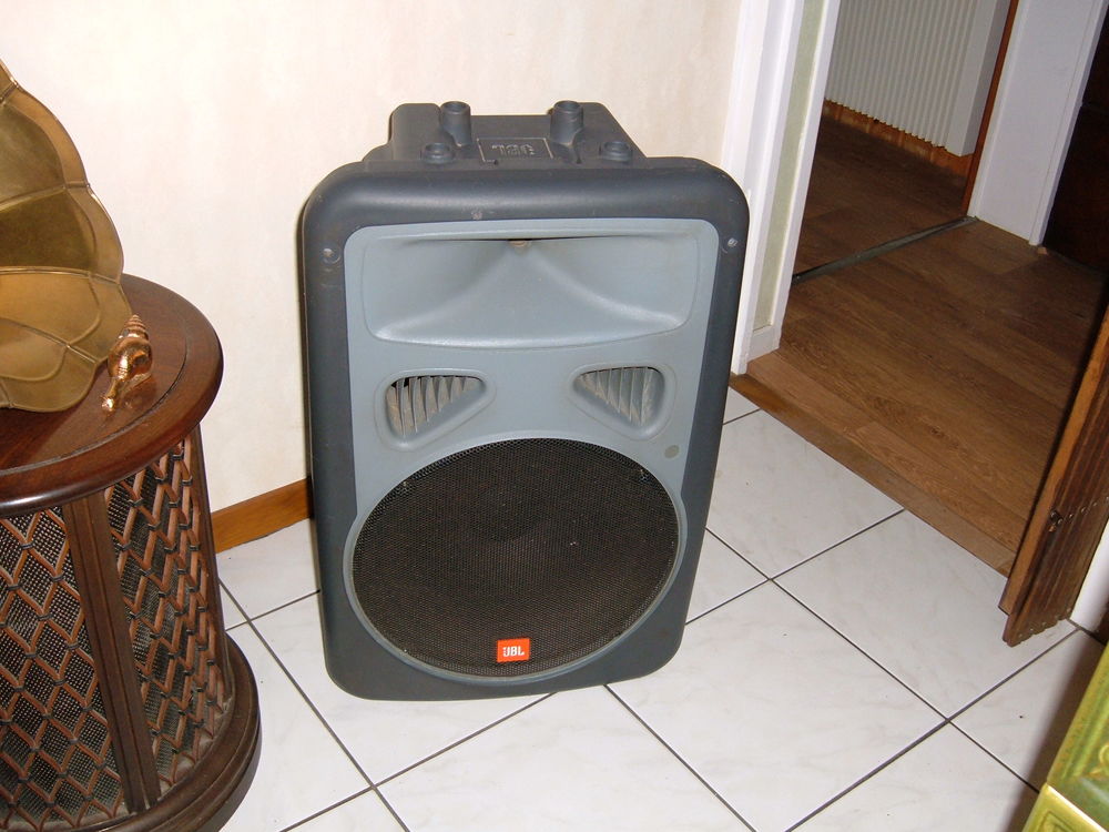 Mat&eacute;riel pour Dj' ampli &amp; enceintes NEUF Instruments de musique