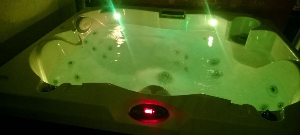 Spa Jacuzzi J-215 Sports