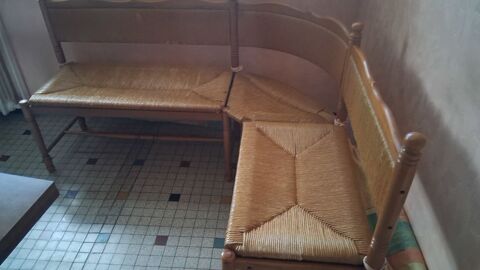 banquette  et chaises  40 Saint-Genis-Laval (69)
