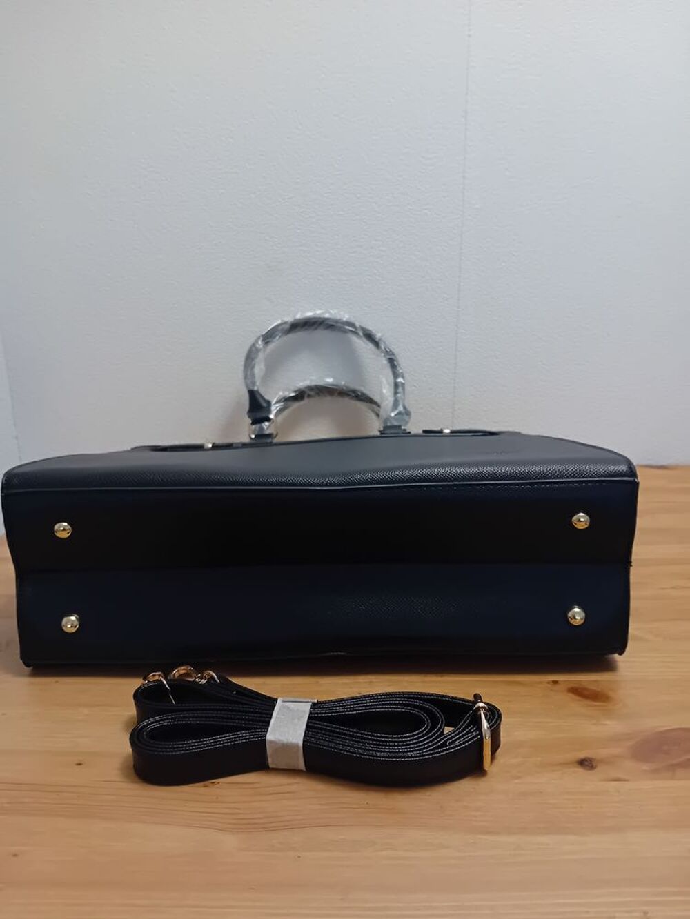 Sac cabas robuste et chic Gallantry femme &agrave; bandouli&egrave;re neuf Maroquinerie