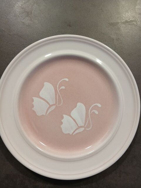 Service faience rose Papillon 350 La Réunion (97)