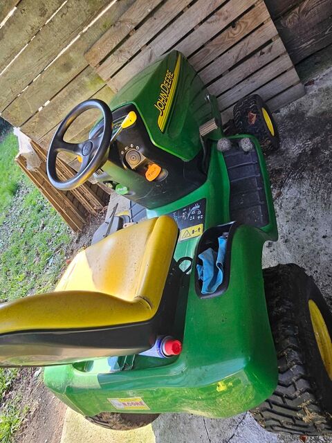 tracteur tondeuse john deere lt 170 1200 Pommeuse (77)