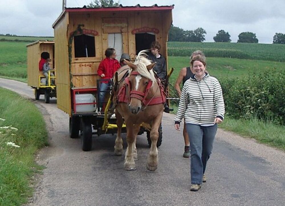   vacances en roulotte à cheval Bourgogne, Saint-Vallier (71230)