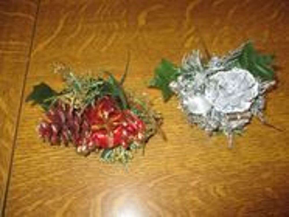 D&eacute;coration ou fleurs de no&euml;l pour plantes ou autres Décoration