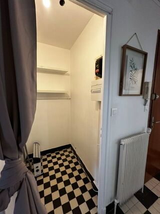  Appartement à louer 2 pièces 44 m²