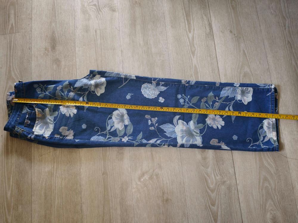 Jeans neuf femmes imprim&eacute; floral, jambe large et droite tail Vêtements
