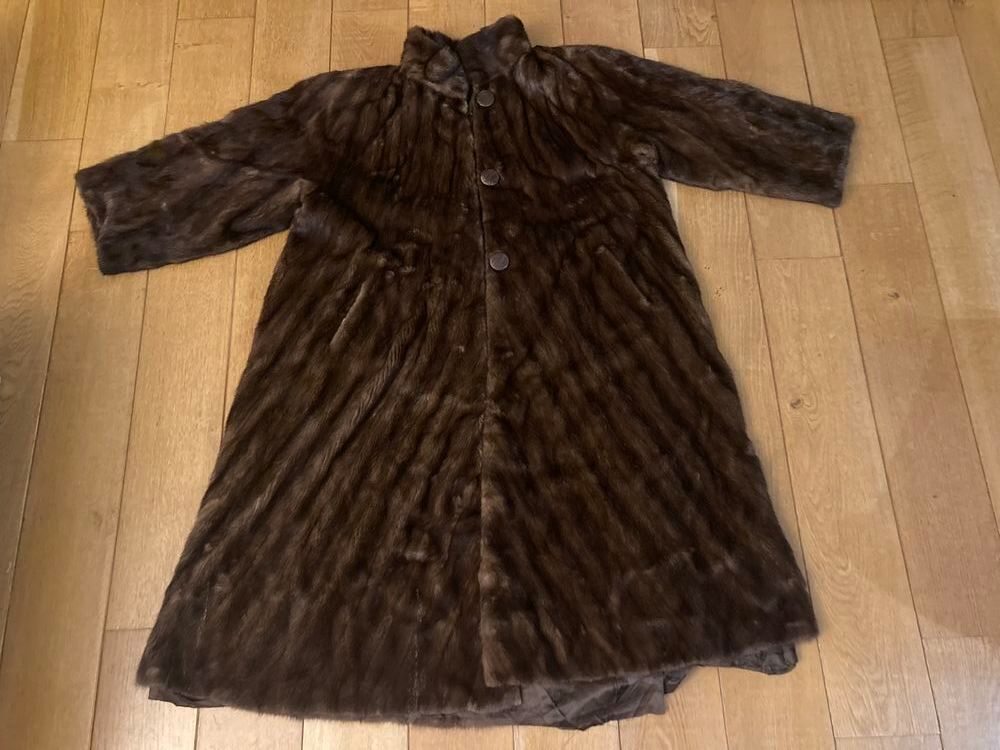 Manteau long en vison marron Vêtements