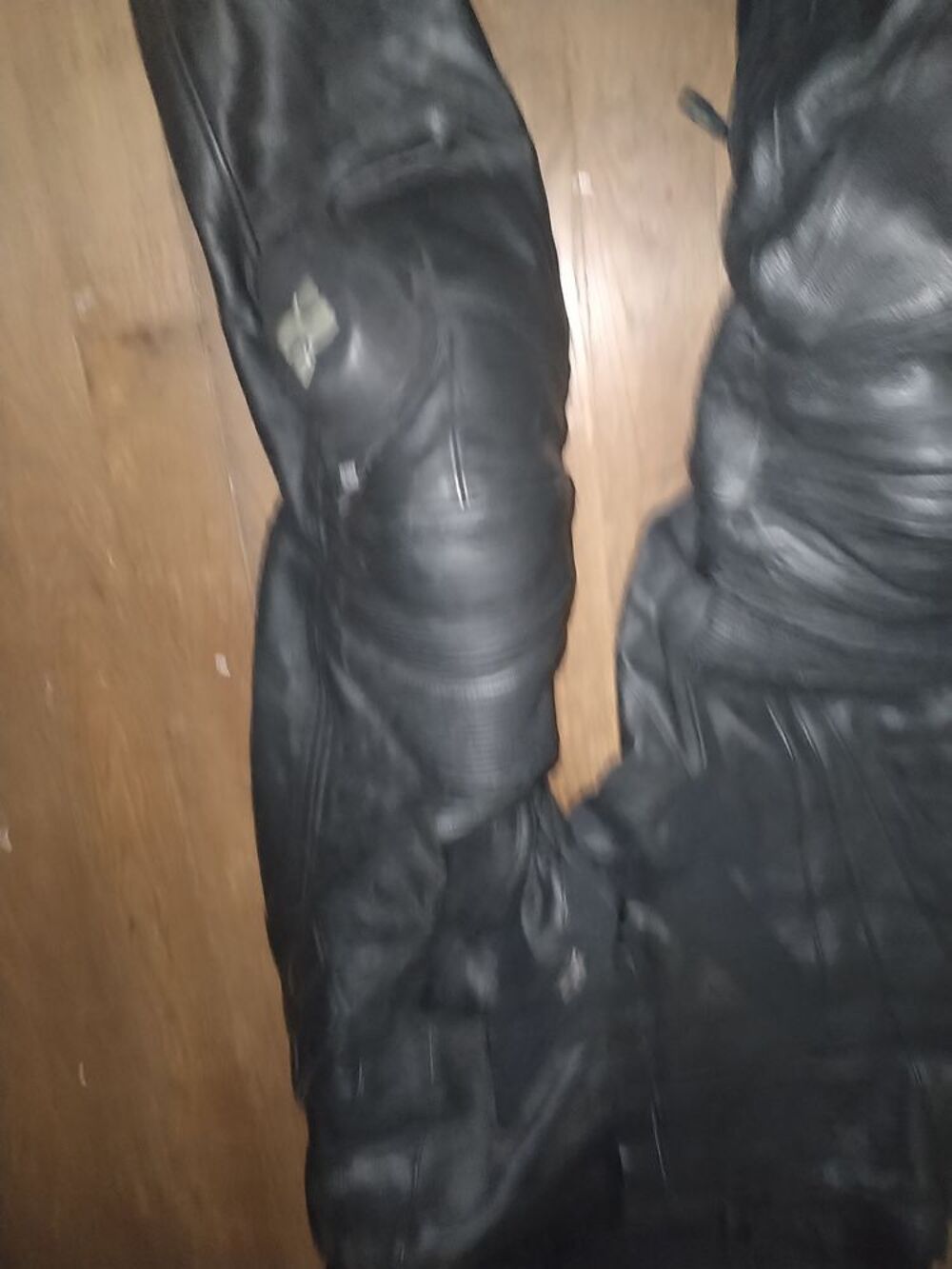 Pantalon moto cuir (Taille L) Vêtements