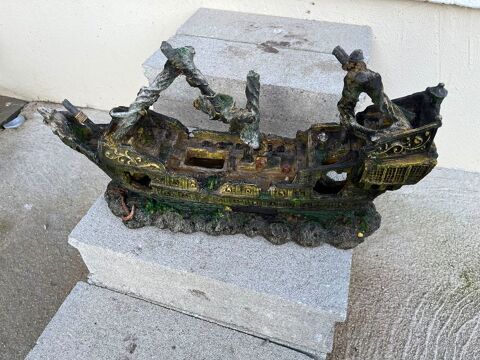 d�coration aquarium bateau Ferri�res-en-Brie (77)