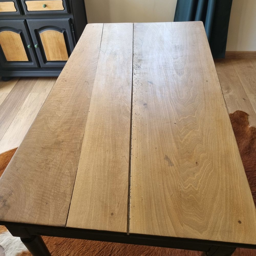 Jolie table vintage relook&eacute;e Meubles