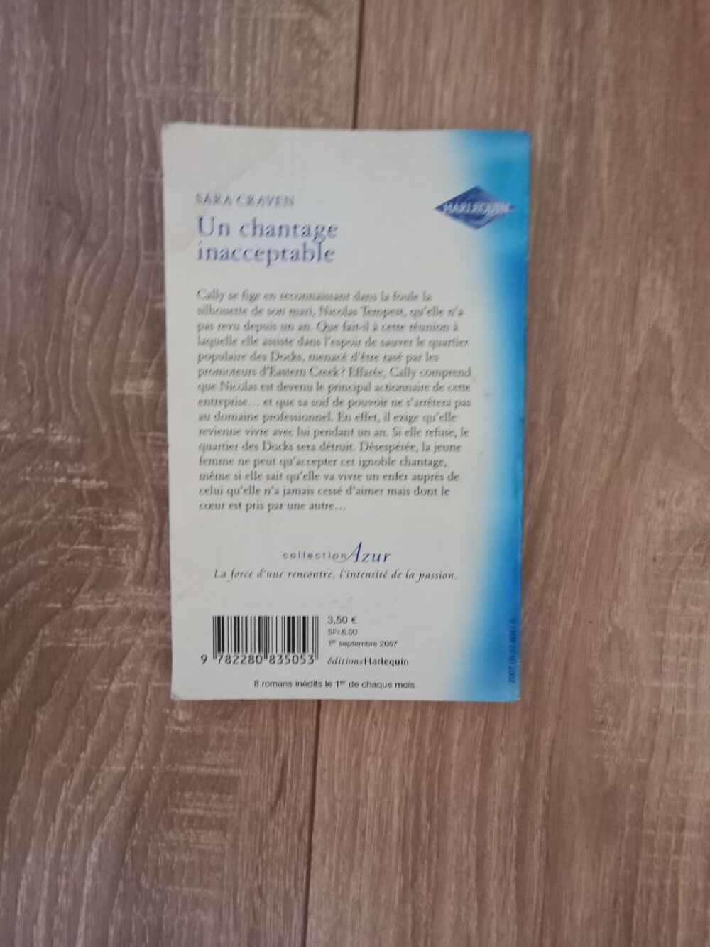 Livre "Un chantage inacceptable" Harlequin collection Azur Livres et BD