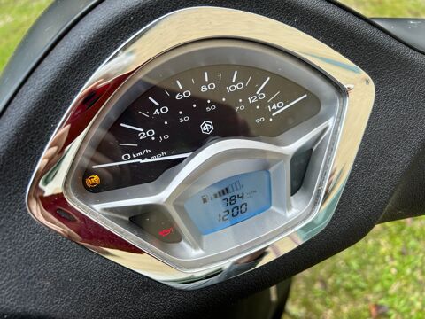 Scooter PIAGGIO 2019 occasion Avignon 84000
