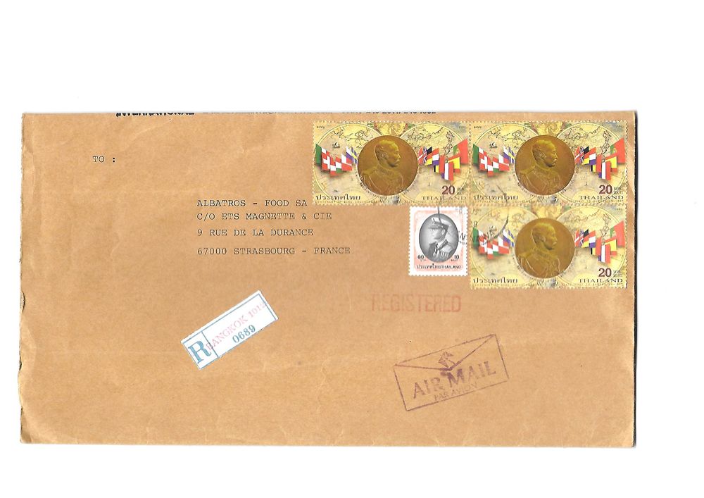 Timbres sur enveloppes de diff&eacute;rents Pays 