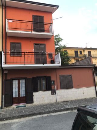  Maison � vendre 4 pi�ces 90 m� Torella dei lombardi, avellino, italie