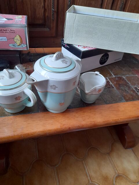 Service � caf� madagascar 130 Vernon (27)