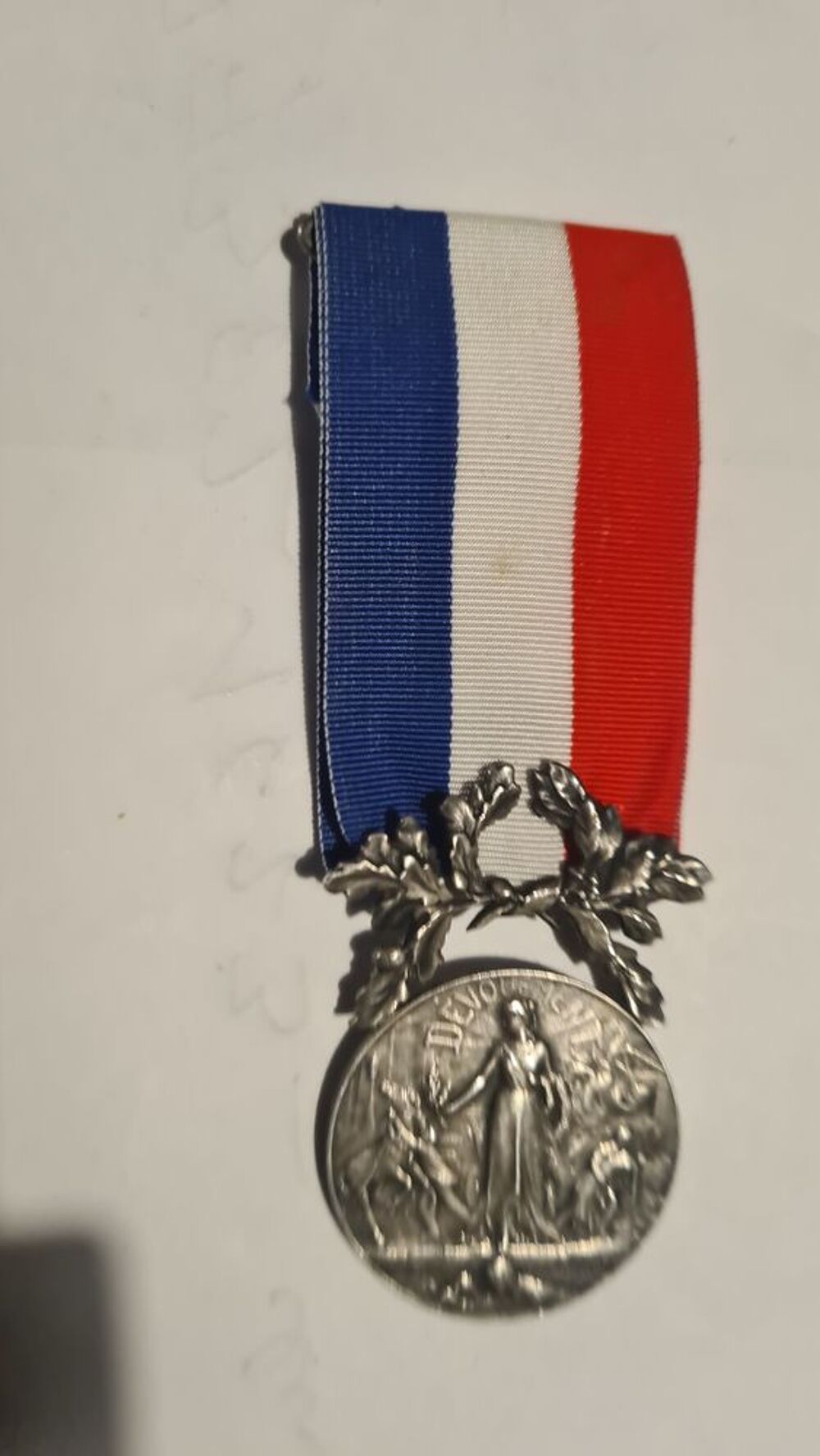 M&eacute;daille Minist&egrave;re De L'int&eacute;rieur D&eacute;vouement en Argent. 