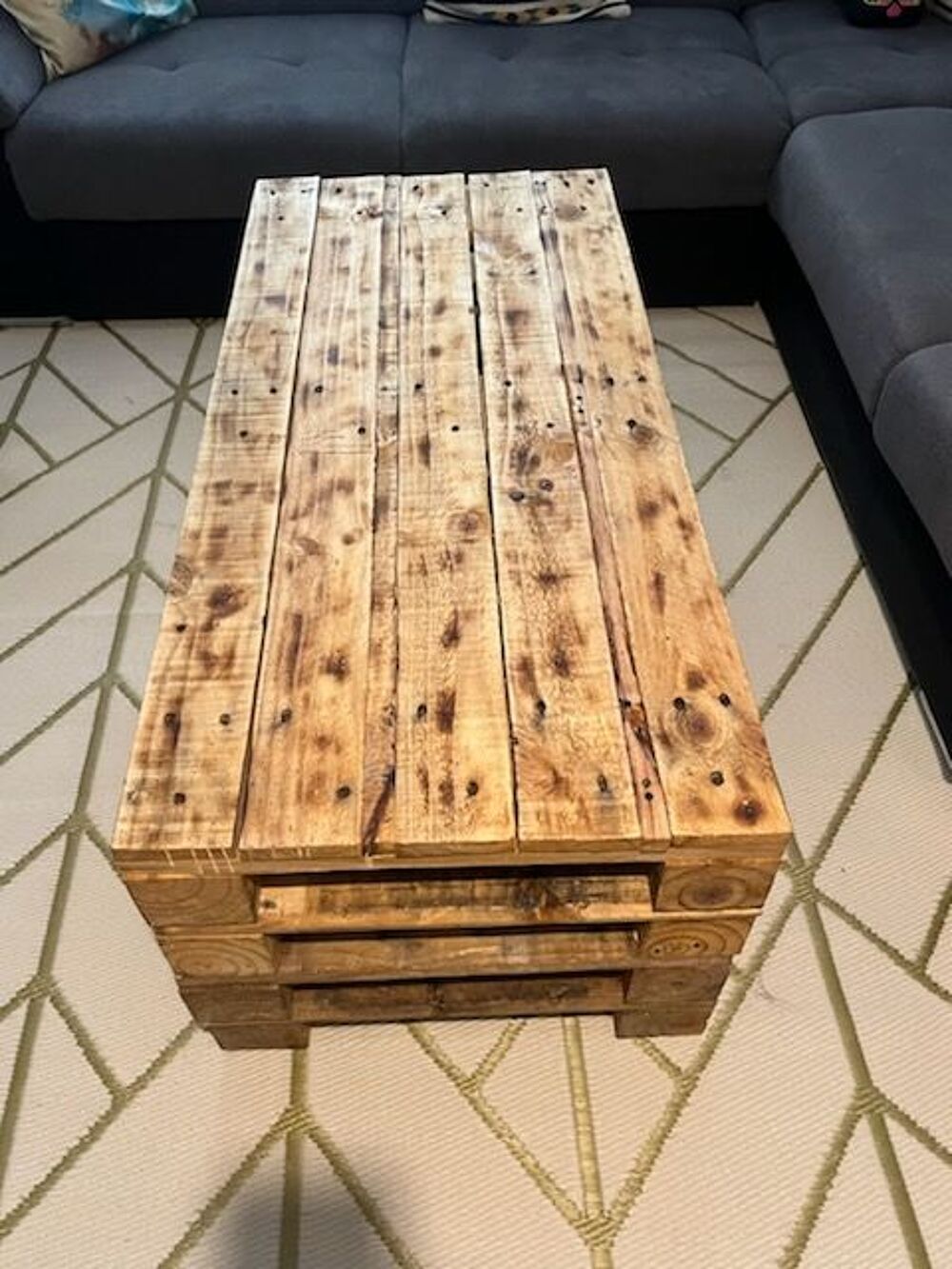 Vend table basse en bois, fait main, Meubles