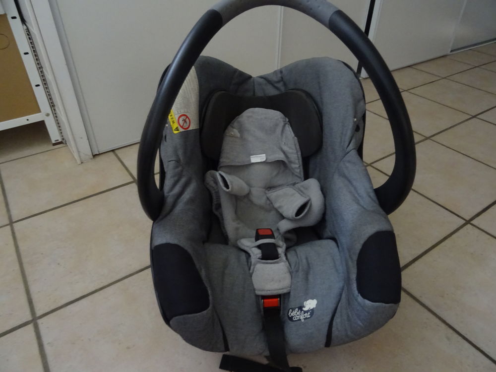 poussette bebe confort + si&egrave;ge voiture Puériculture