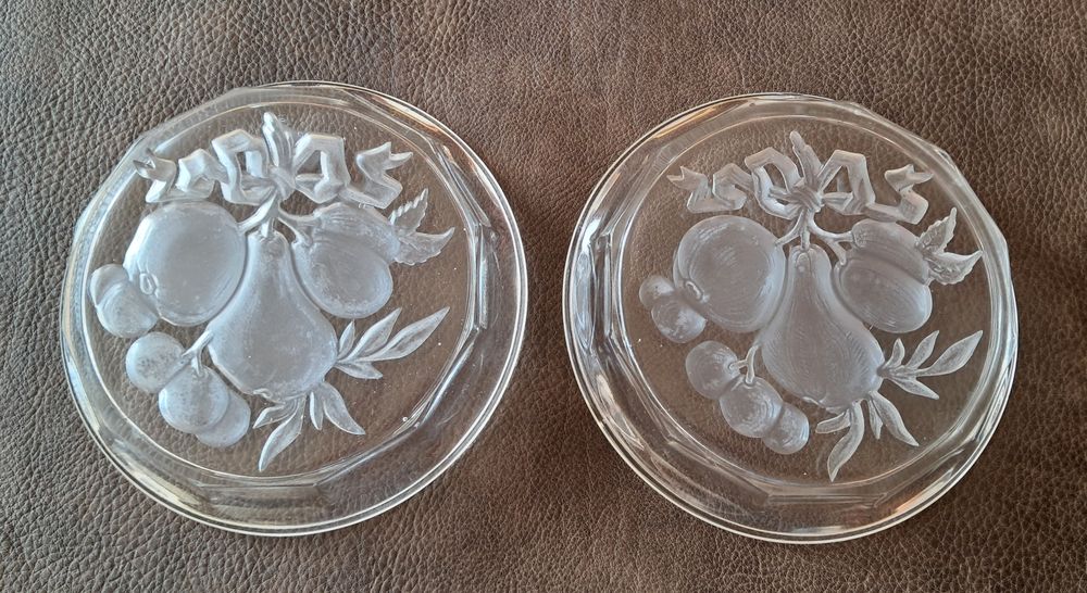 lit de 2 dessous de verre ou bouteille grav&eacute; &eacute;vid&eacute; Décoration