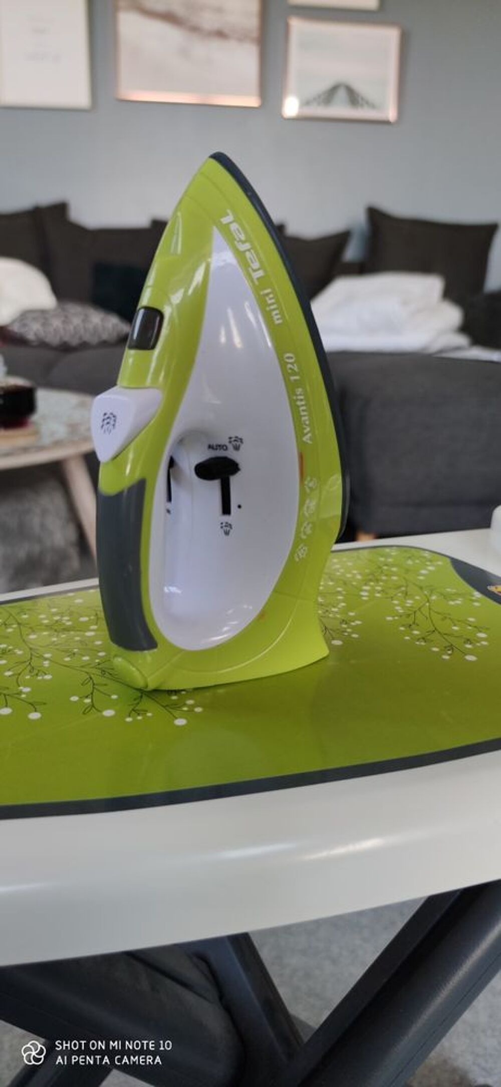 planche &agrave; repasser Smoby avec fer tefal Jeux / jouets