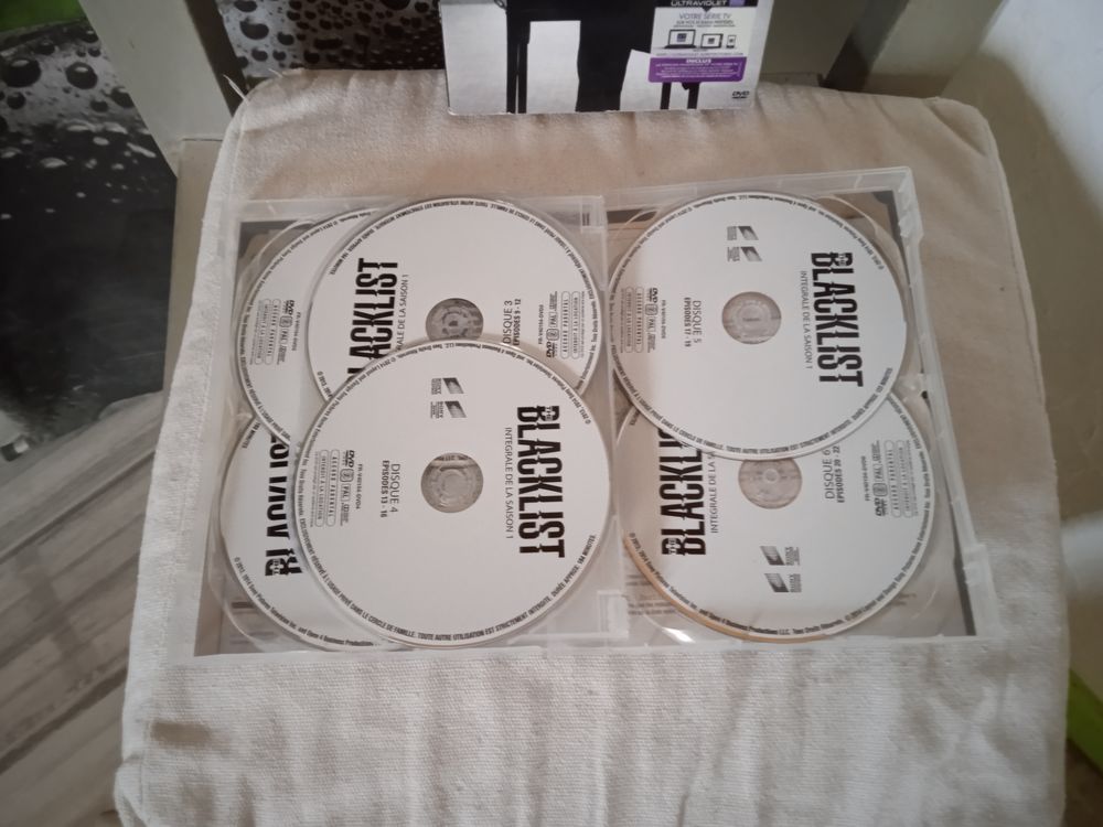 DVD The Blacklist
Saisons 1
2013
6 CD
Excellent &eacute;tat
En DVD et blu-ray