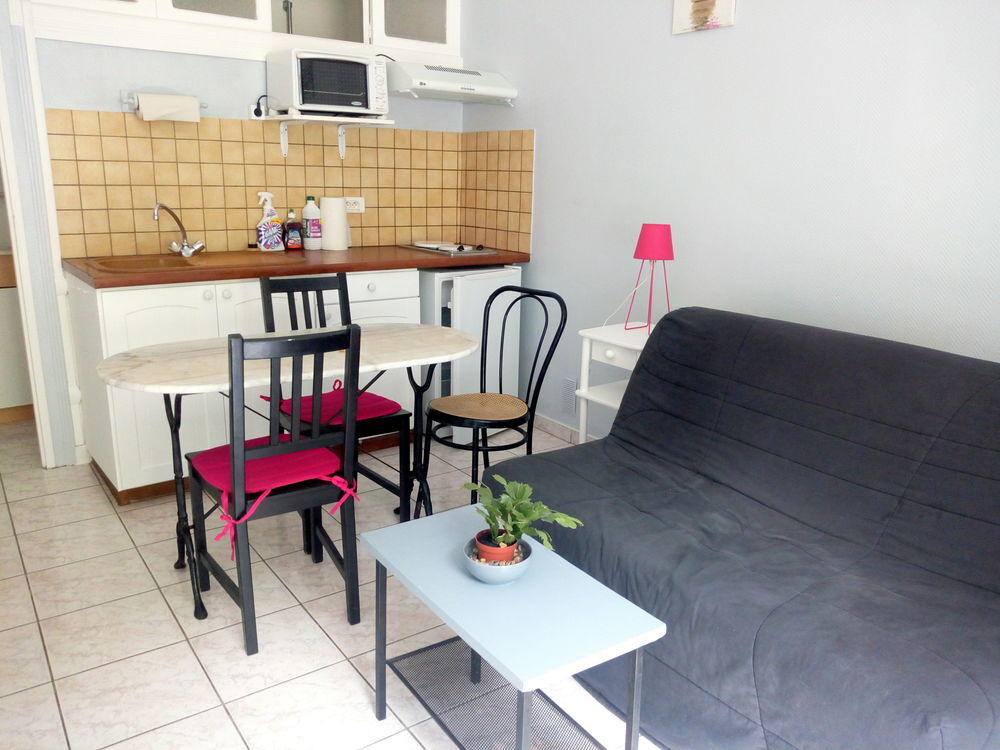   STUDIO POUR RANDOS DANS LES PYRENEES  250 Euros Aquitaine, Eaux-Bonnes (64440)