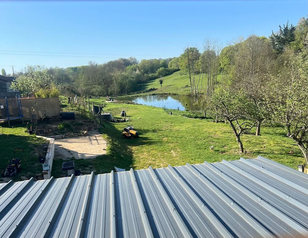 Vente Maison Maison de campagne, piscine,
Dépendance, terrain avec étang Gesnes-le-gandelin