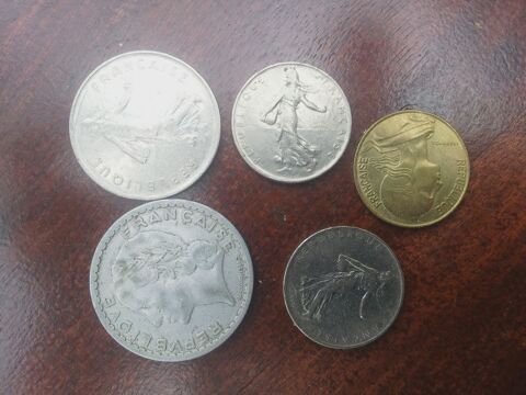 Saisissez pi�ces de monnaie 30 Saint-Pierre-le-Bost (23)