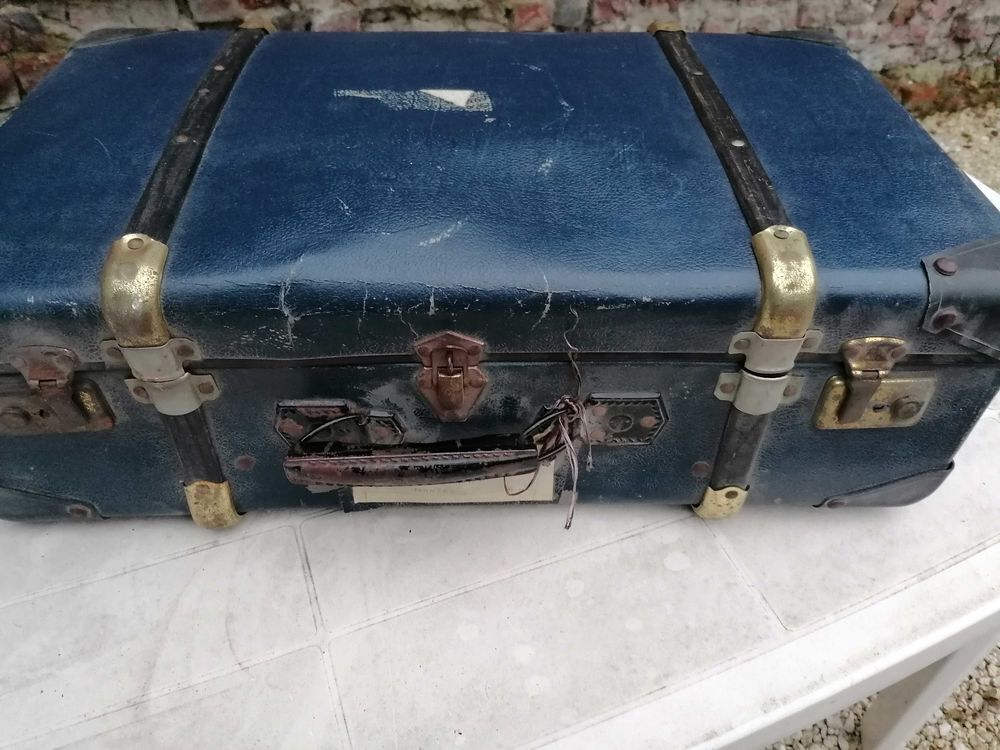 Valise ancienne D�coration