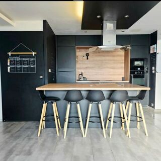  Maison � vendre 10 pi�ces 225 m�