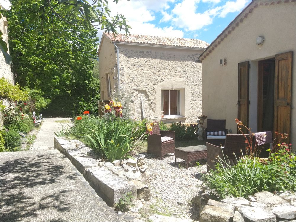 Vente Maison Maison 120 m2 vallée du Jabron 26560 Montfroc Montfroc