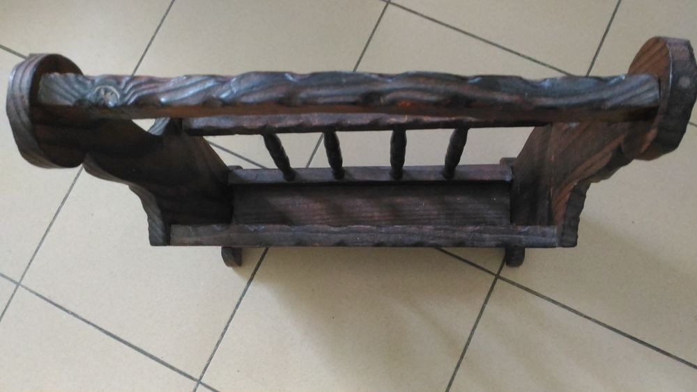Porte revues en bois massif teinte ch&ecirc;ne Décoration