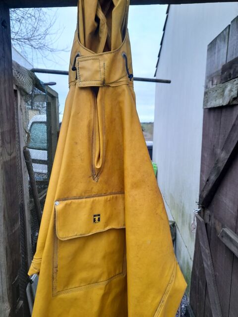 capotes GUY COTTEN 75 Bourgneuf-en-Retz (44)