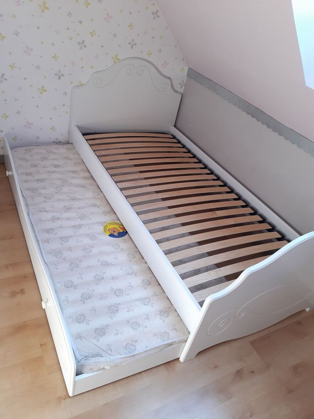 Lit 1 personne + Sommier + Matelas + Tiroir de lit Meubles