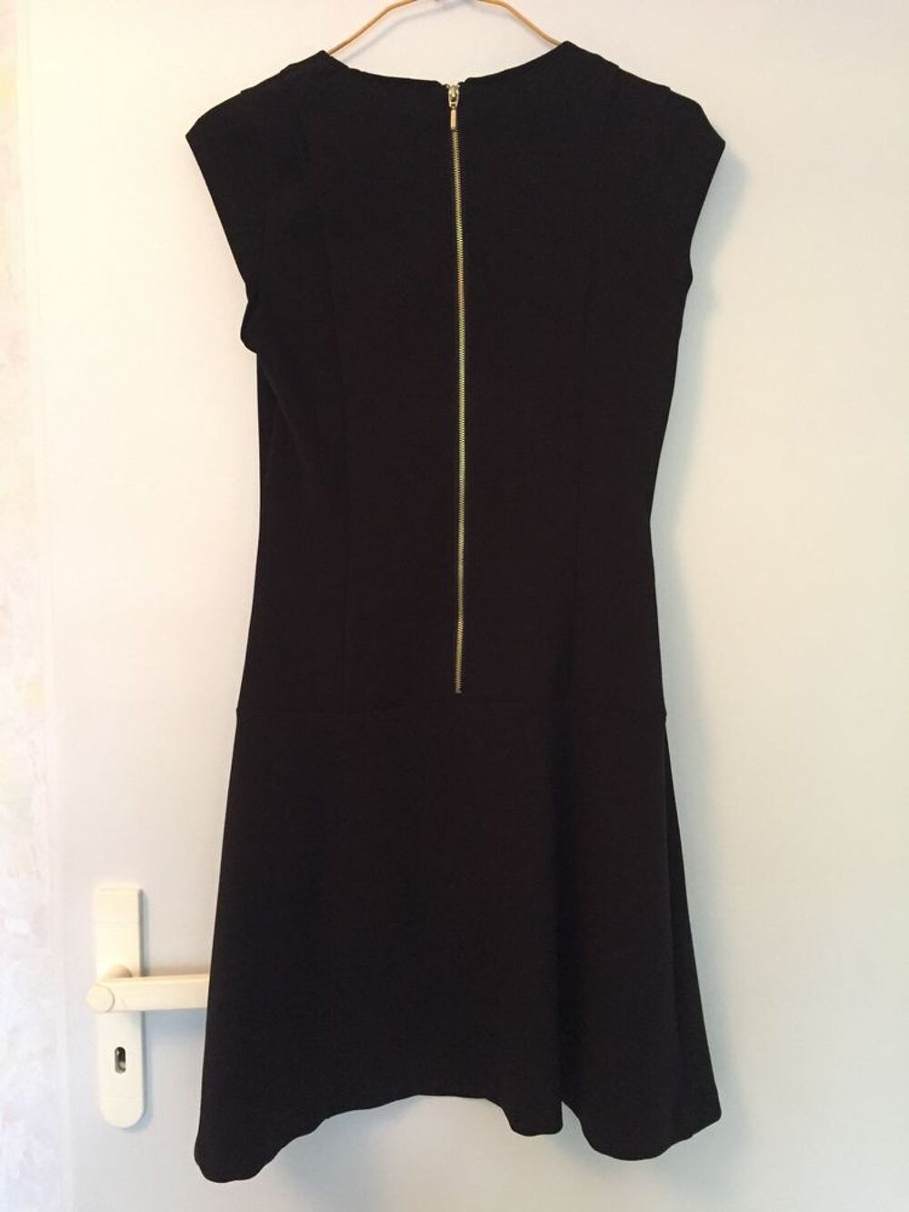 Robe noire sans manches - Taille 34 Vêtements